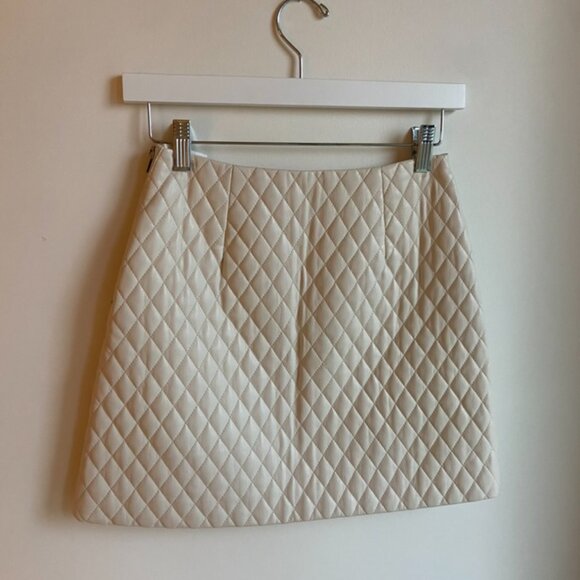 Aritzia Sunday Best Flynn Skirt in Cream - Picture 7 of 7